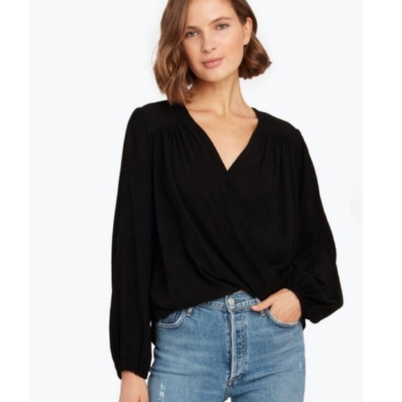Free People wrap blouse Tee long sleeve v-neck Black flowy top - Picture 7 of 7